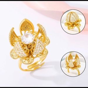 Flocaw Adjustable Flower Blooming Ring 💍 🌹